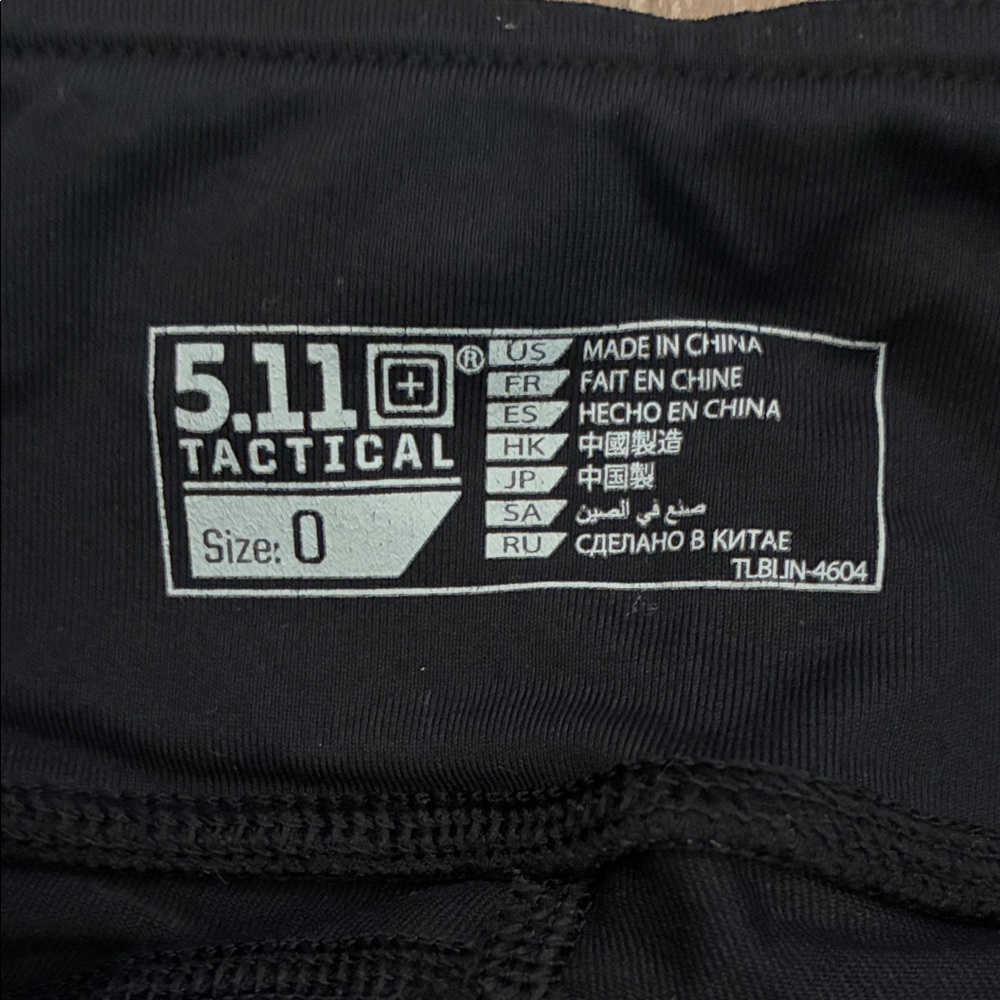 Women’s 5.11 Tactical Black Leggings Size 0 - Picture 2 of 4